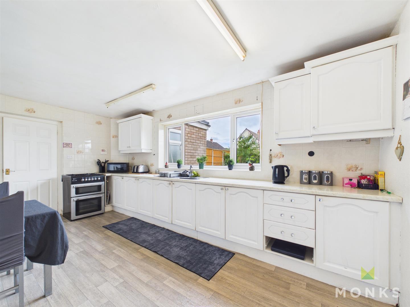 8 Meadowbrook, Shrewsbury, SY3 0PU For Sale